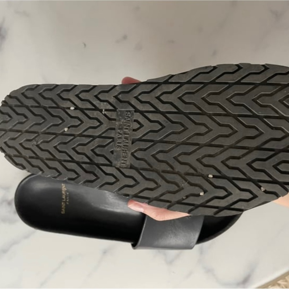 Saint Laurent black, leather sandal